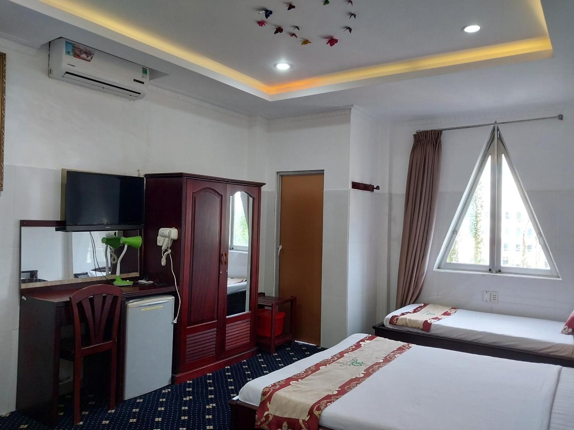 Nhat Quy Hotel Tây Ninh Екстериор снимка