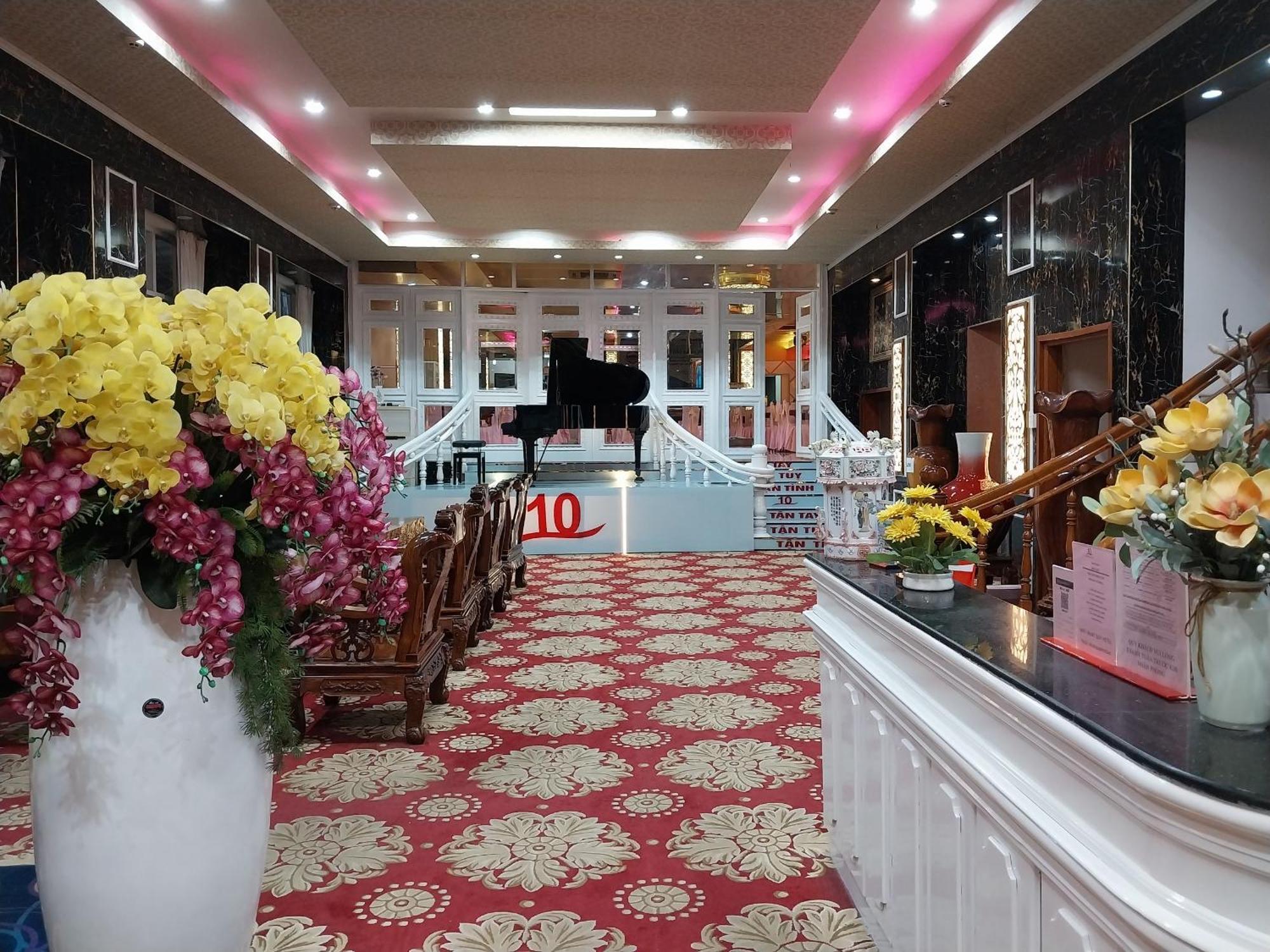Nhat Quy Hotel Tây Ninh Екстериор снимка