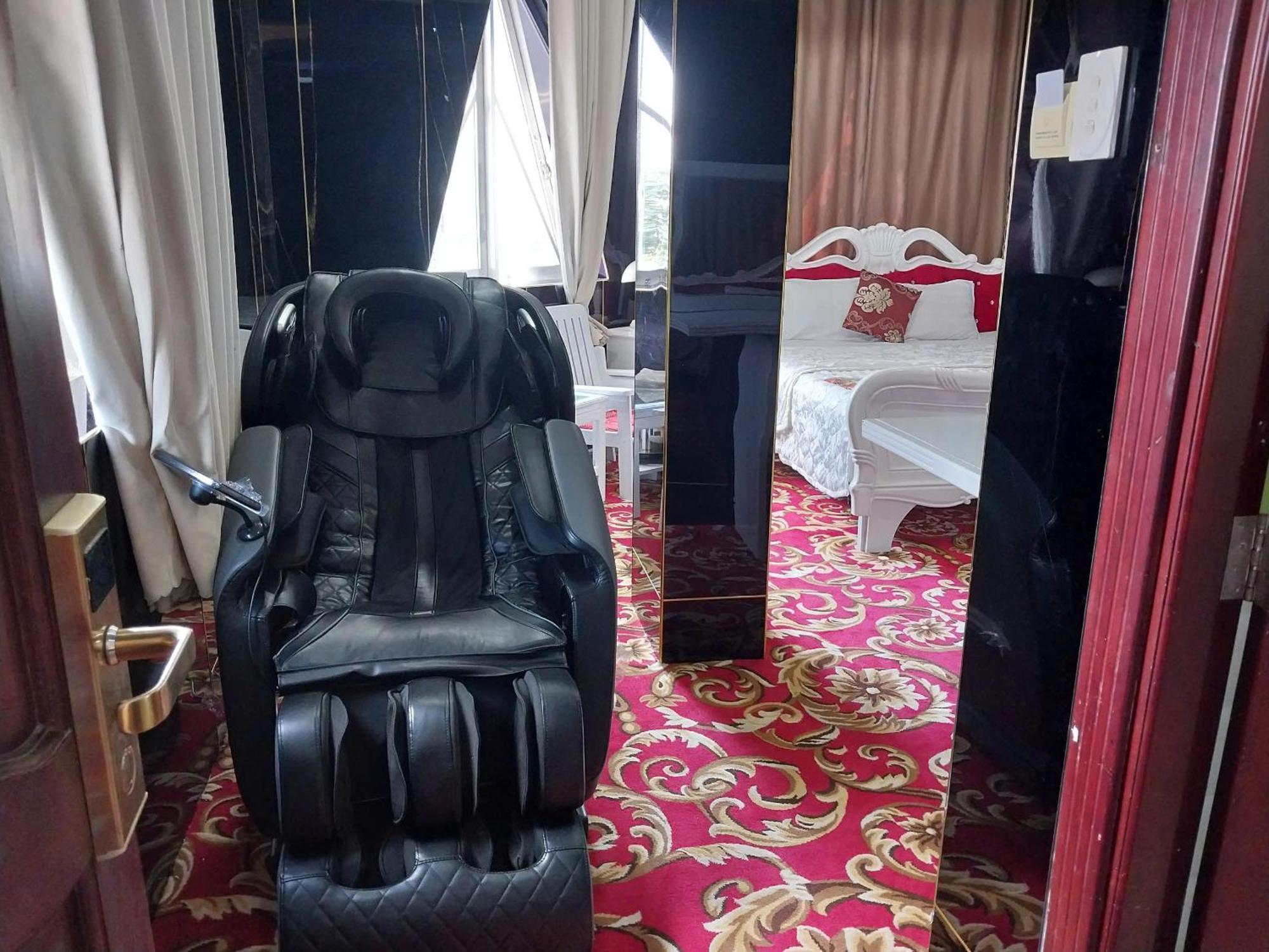 Nhat Quy Hotel Tây Ninh Екстериор снимка